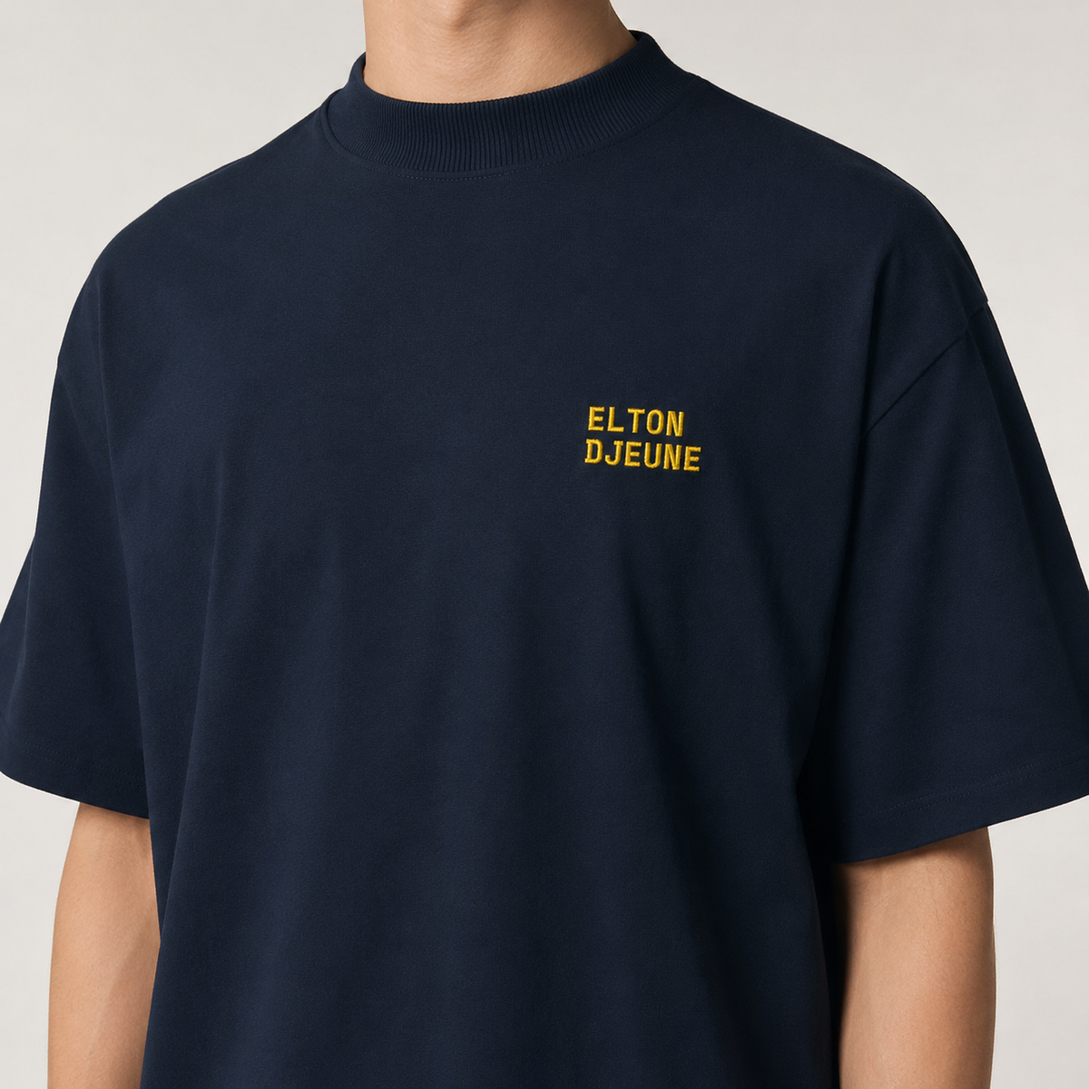 ELTON DJEUNE — T-shirt brodé oversize